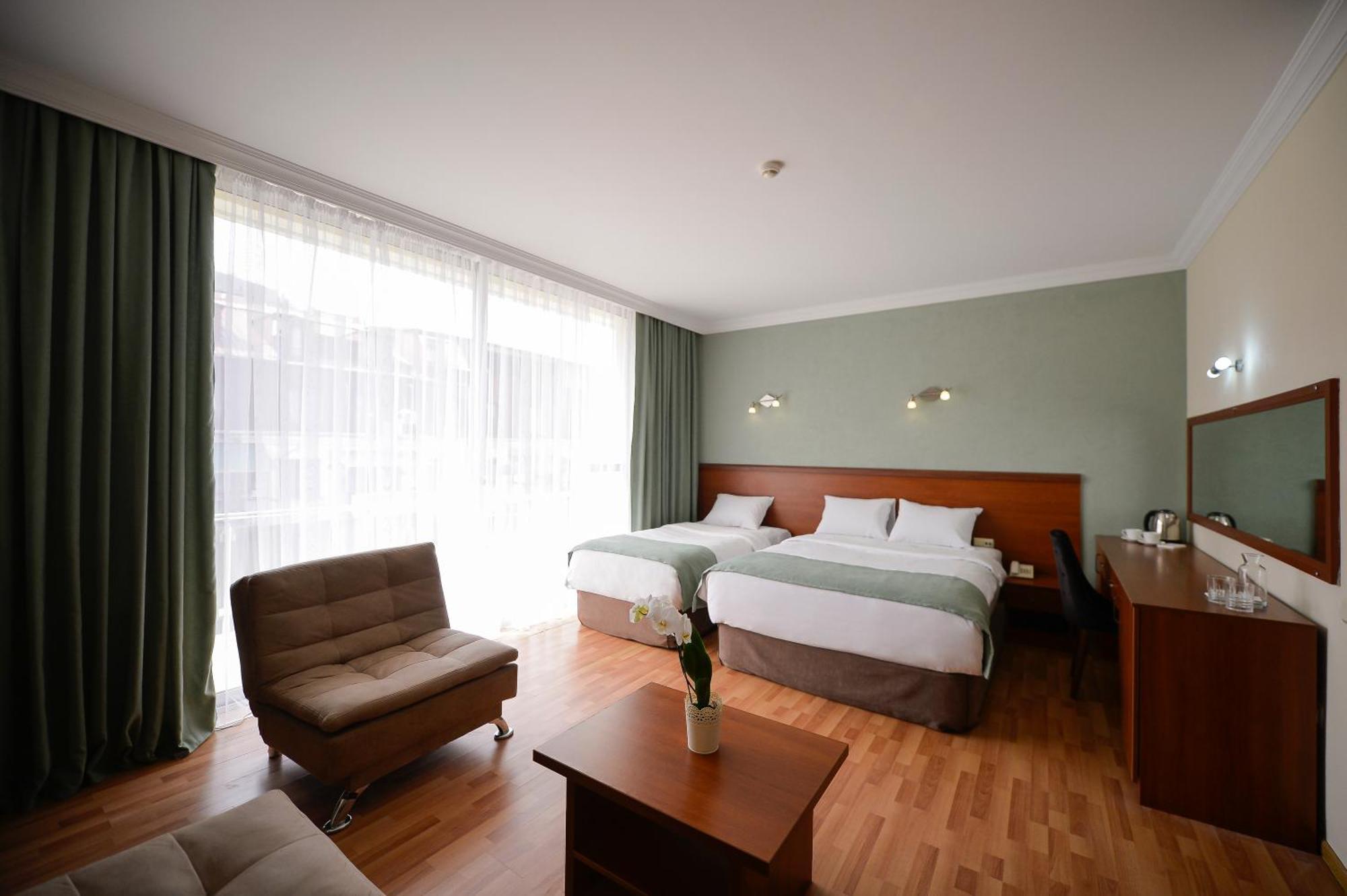 Aura Boutique Hotel Batumi Zimmer foto